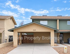 Building Photo - 245 E Vine Cir