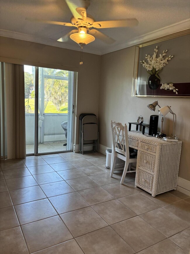 Foto del edificio - 245 Northampton M