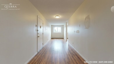 Building Photo - 142 Brock St