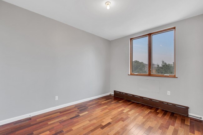 Foto del edificio - 164 Kingsland Ave