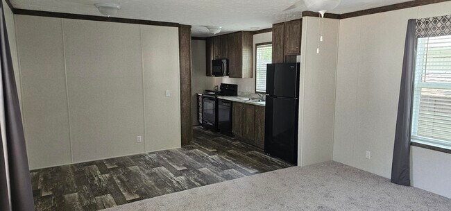 Foto del edificio - 100 Orchid Dr