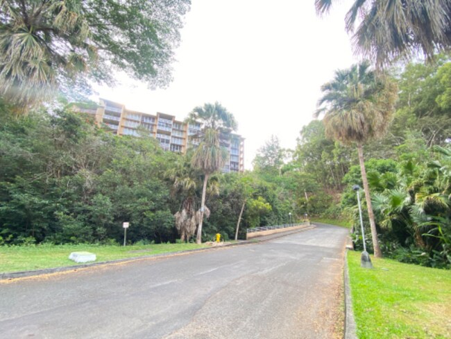 Building Photo - 95-227-227 Waikalani Dr