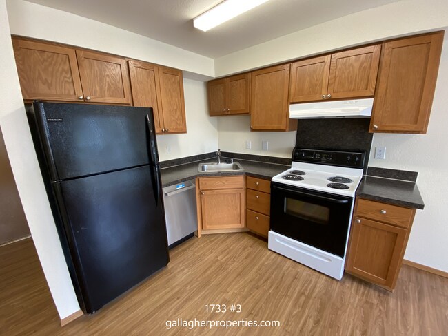 Building Photo - 1733 NW 61st St