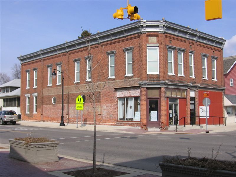 Primary Photo - 100 Michigan St