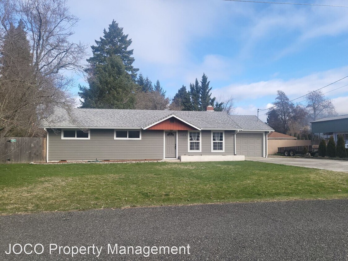 1155 Garden Terrace Rd, Grants Pass, OR 97527 House Rental in Grants