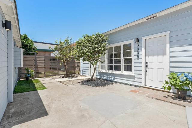 Building Photo - 3035 Oliphant St