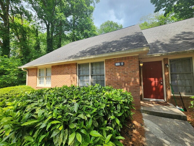 Photo - 2101 Wexford Dr Townhome
