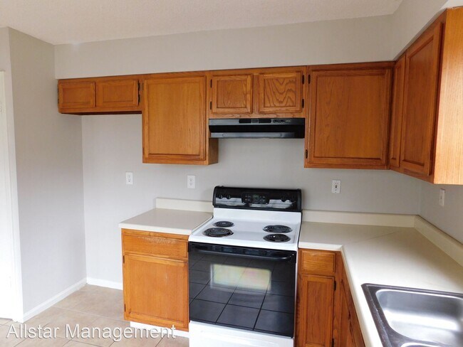 Building Photo - 3 br, 2 bath House - 6630 Gatewood Cir