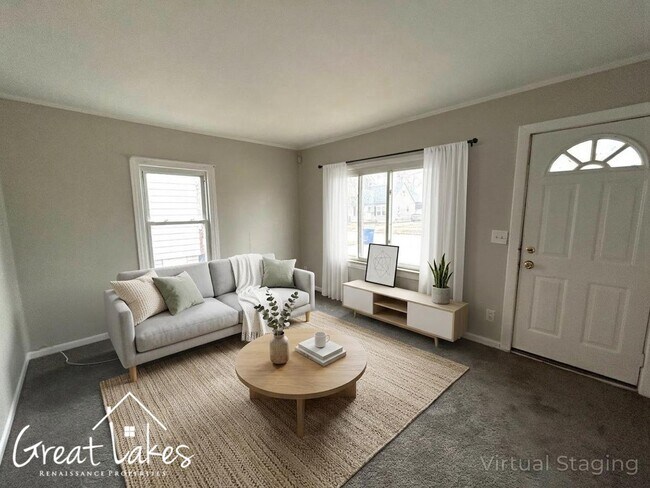 Foto del edificio - Stunning 3 bedroom / 1.5 bathroom house now available for rent!