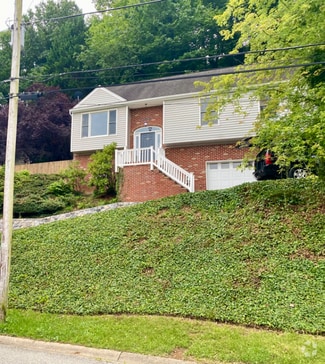 Building Photo - 5348 Cave Spring Ln