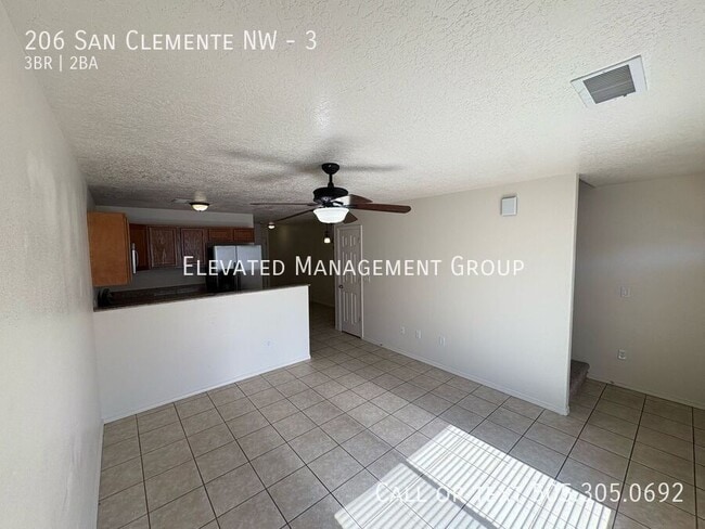 Building Photo - 206 San Clemente Ave NW