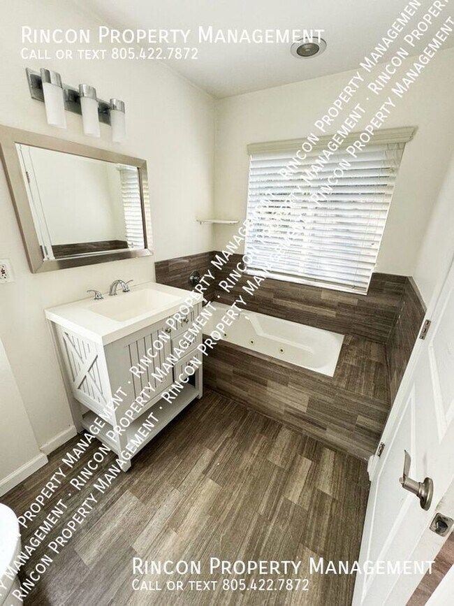 Foto del edificio - 708 Calle Pensamiento