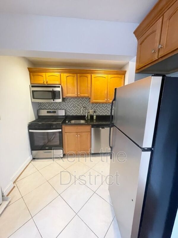 Foto del edificio - 718 Park Rd NW