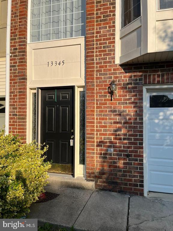 Building Photo - 13345 Misty Dawn Dr