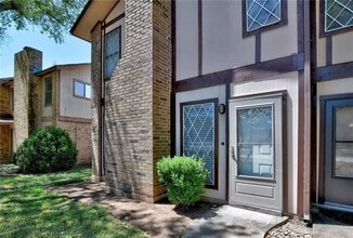 Building Photo - 6016 Westcreek Dr