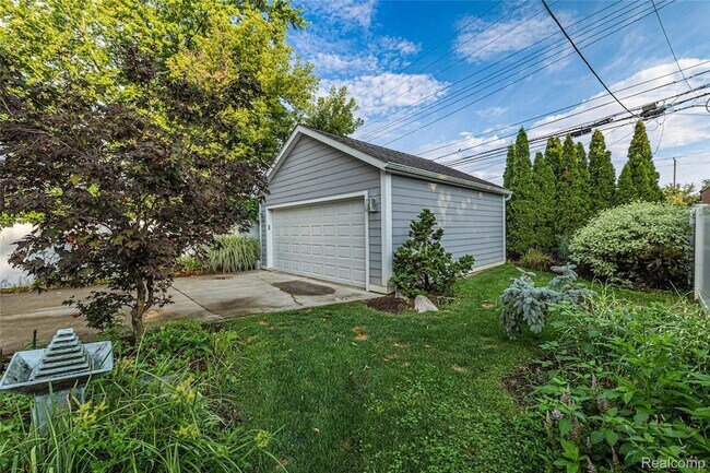 Foto del edificio - 16276 Kirkshire Ave