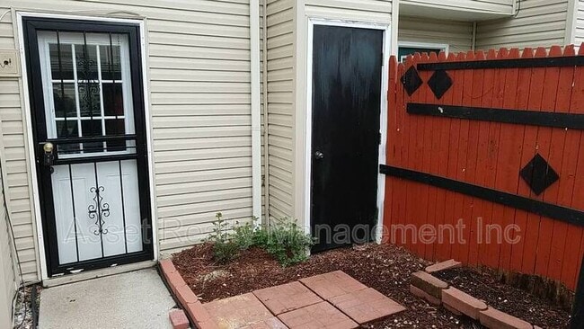 Foto del edificio - 9153 Cedarpark Ln NW