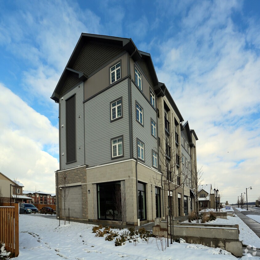 Photo du bâtiment - Waterford Square