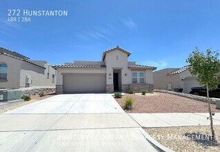 Building Photo - 272 Hunstanton St