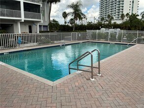 Building Photo - 2885 Palm Beach Blvd