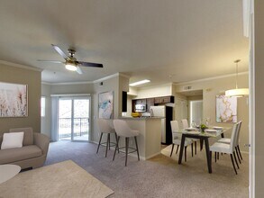 Hawthorn Village photo'