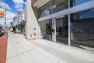 Building Photo - 485 Summer St
