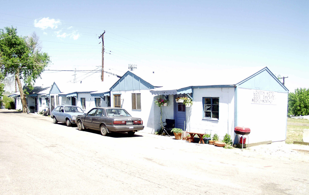 Primary Photo - London Apartments & Mobile Home Park