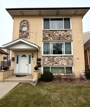 Building Photo - 3742 N Harlem Ave