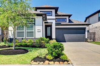 Building Photo - 10631 Hidden Rock Dr
