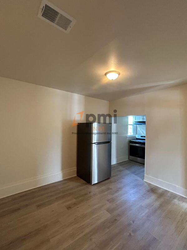 Foto del edificio - 287 1/2 Washington Street