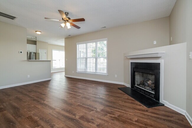 Foto del edificio - 1969 Shadow Glen Dr