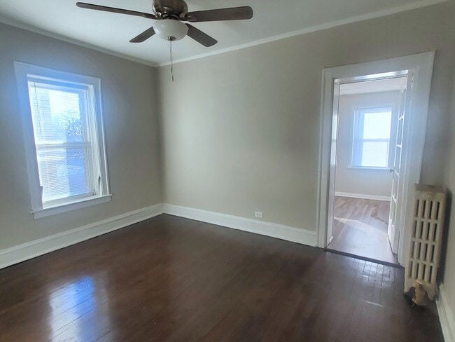 Foto del edificio - 8028 S Phillips Ave