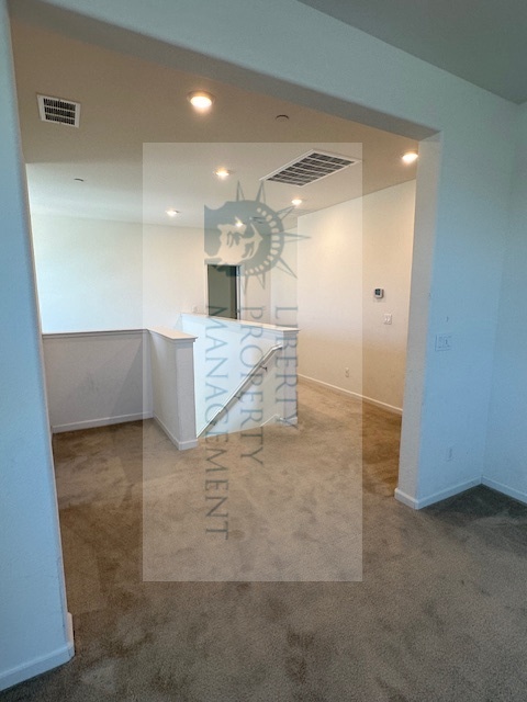 Building Photo - 436 Leonardo Wy