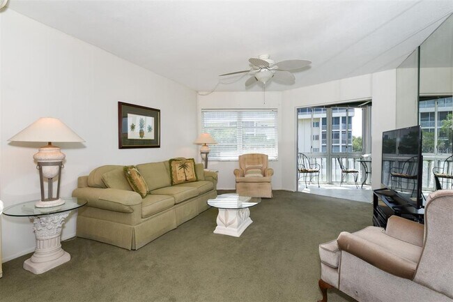 Foto del edificio - 1300 N Portofino Dr