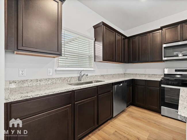 Building Photo - 10853 Quinn Ct