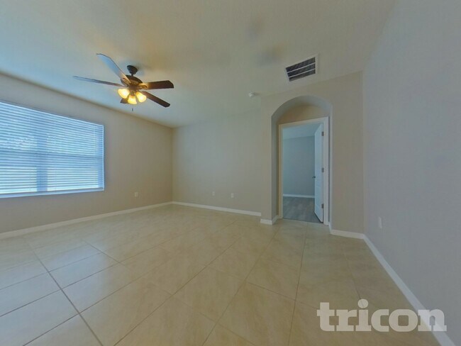 Building Photo - 2531 Newmark Dr