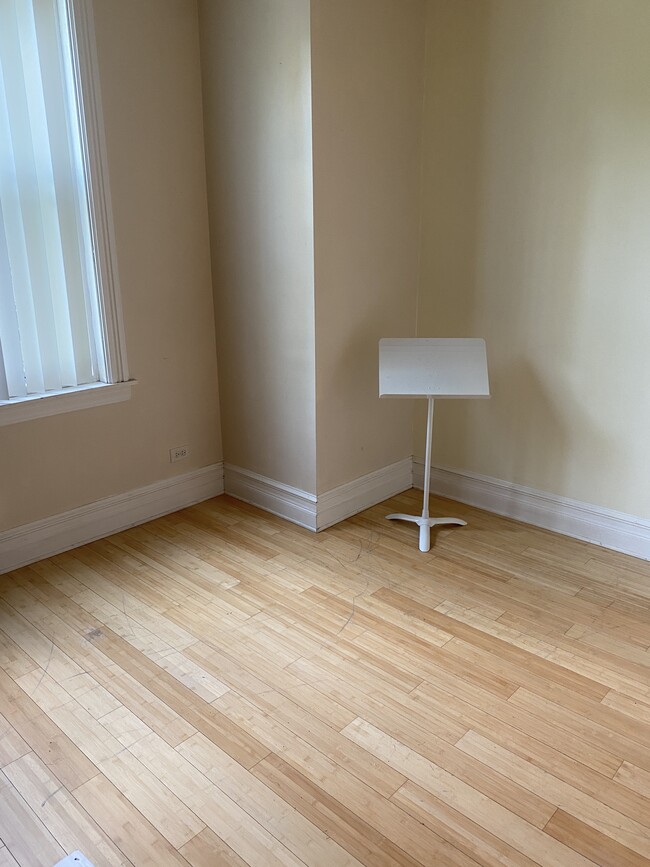 Foto del edificio - 2316 N Lister Ave