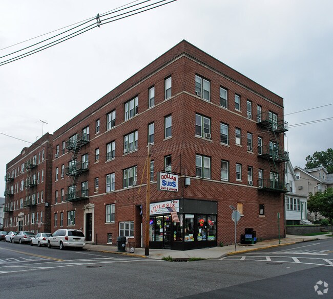 646 Elm St, Kearny, NJ 07032 Rentals Kearny, NJ