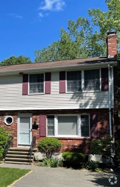 Building Photo - 50 Brookside Ave