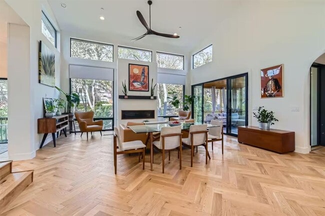 Building Photo - 107 Blue Ridge Trail