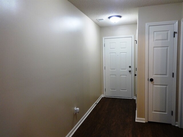 Foto del edificio - 154 Wildberry Lane