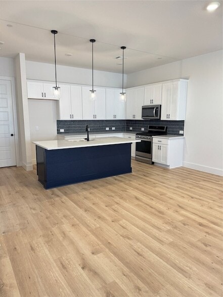 Building Photo - 1309 Eureka Spgs St