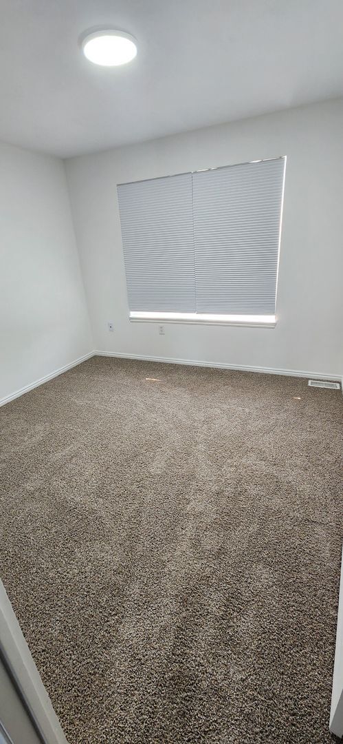 Foto del edificio - Charming 3 Bedroom Townhome For Rent in Herriman!