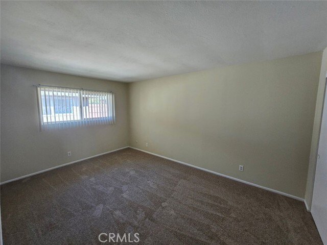 Building Photo - 341 Woodland Pl