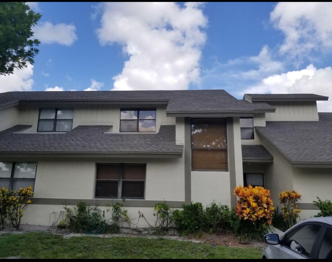 Primary Photo - 9252 Ketay Cir
