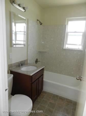 Building Photo - 4300 Market St