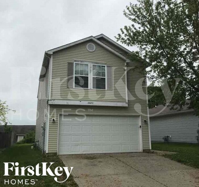 10672 Glenayr Drive House Rental in Camby, IN