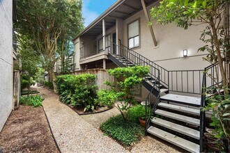 Building Photo - 5711 Sugar Hill Dr