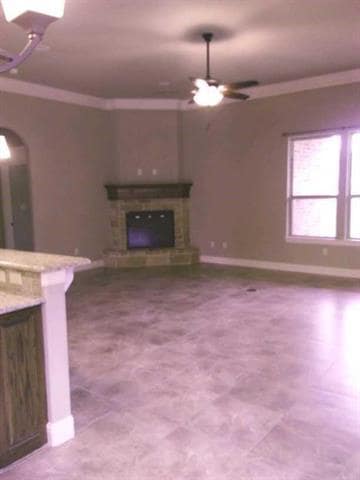 Building Photo - 237 Jacinth Ln