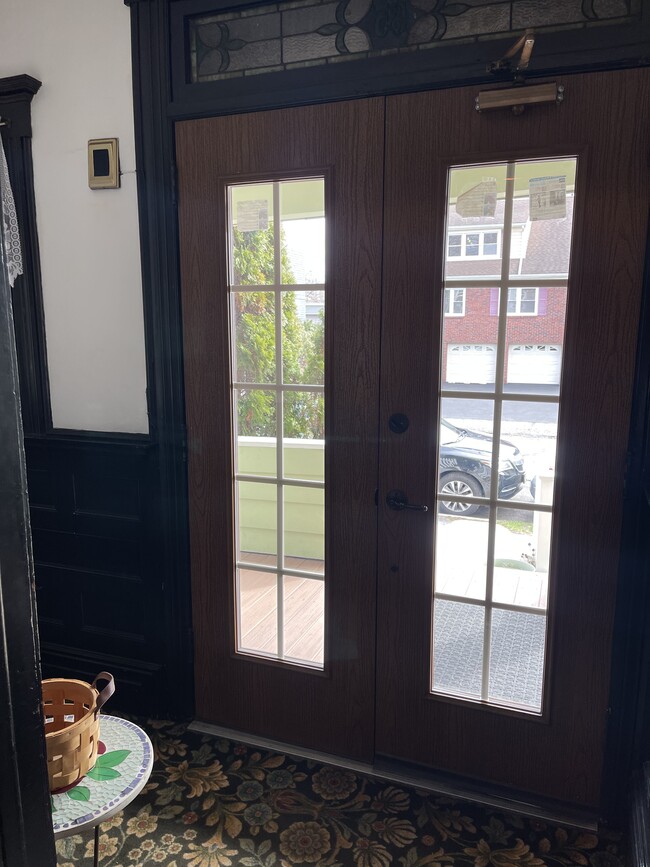 Front Entrance - 11 S Valley Rd